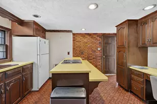 168-170 S Main St, Hopedale, MA 01757 - Photo 10