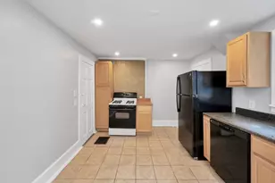 74-76 Whiton Ave, Quincy, MA 02169 - Photo 18