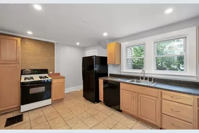 74-76 Whiton Ave, Quincy, MA 02169 - Photo 4