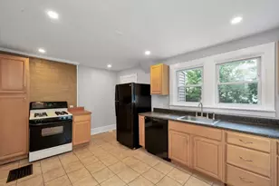 74-76 Whiton Ave, Quincy, MA 02169 - Photo 4
