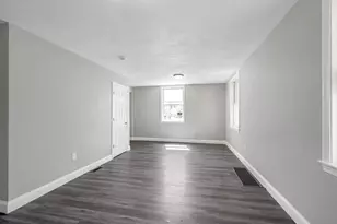 50 Willow St, Lowell, MA 01852 - Photo 8