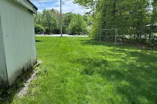 137 Pierce St, West Boylston, MA 01583 - Photo 6
