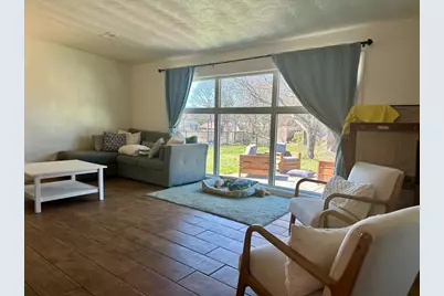 220 Beacon St, Framingham, MA 01701 - Photo 2