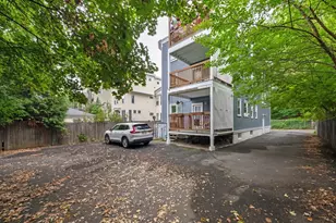 33 Plainfield St, Boston, MA 02130 - Photo 26