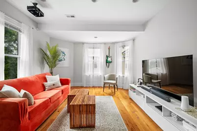 33 Plainfield St #2, Boston, MA 02130 - Photo 8