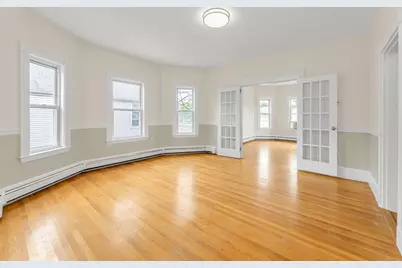 221 Belgrade Ave #2, Boston, MA 02131 - Photo 4