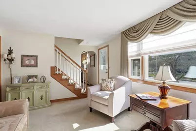 57 Winter St, Woburn, MA 01801 - Photo 8