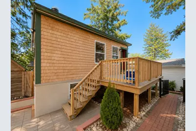12 Hideaway Vlg #G, Bourne, MA 02532 - Photo 2