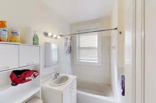19 Short St, Brookline, MA 02446 - Photo 8