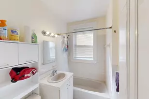 19 Short St, Brookline, MA 02446 - Photo 8