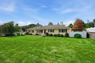 169 Sand Trap Way, Chicopee, MA 01020 - Photo 2