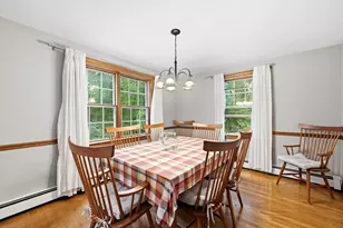 14 Nottingham Cir, Holden, MA 01522 - Photo 6