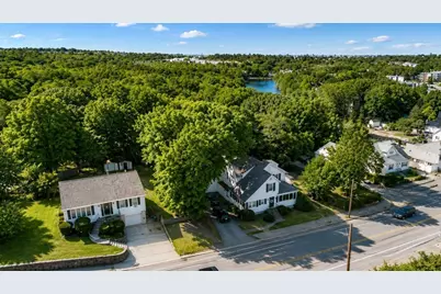 42 Howard St, Braintree, MA 02184 - Photo 4