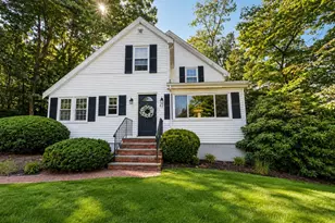 42 Howard St, Braintree, MA 02184 - Photo 1
