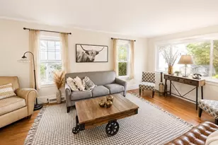 42 Howard St, Braintree, MA 02184 - Photo 8