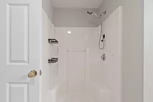 9 Green Briar Rd, Fitchburg, MA 01420 - Photo 36