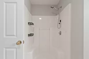9 Green Briar Rd, Fitchburg, MA 01420 - Photo 36