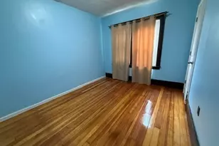 18 Winthrop Ave, Lowell, MA 01851 - Photo 14