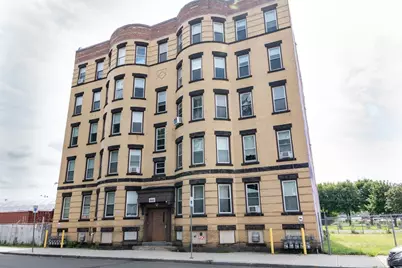 660 S Bridge Street #4L, Holyoke, MA 01040 - Photo 1