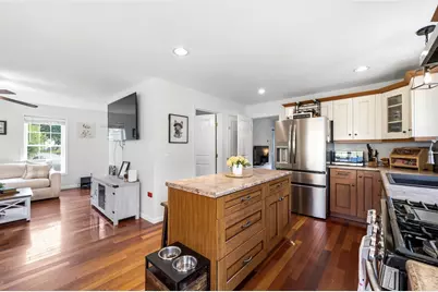 341 Primrose Hill, Dracut, MA 01826 - Photo 8