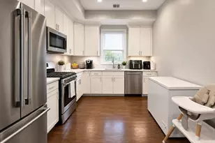 7 Langford Park, Boston, MA 02119 - Photo 1