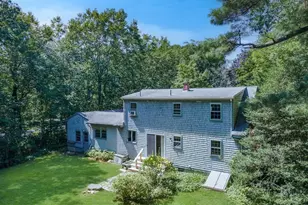7 Tupola Ln, Mattapoisett, MA 02739 - Photo 4