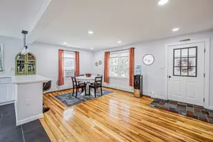 42 Pleasant View Ave, Lunenburg, MA 01462 - Photo 6