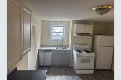 68 Gore St #2, Cambridge, MA 02141 - Photo 2