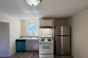 68 Gore St, Cambridge, MA 02141 - Photo 2