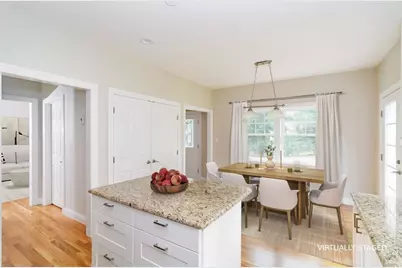 5 Oakdale Avenue, Wellesley, MA 02482 - Photo 10
