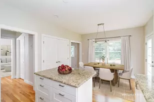 5 Oakdale Ave, Wellesley, MA 02482 - Photo 10