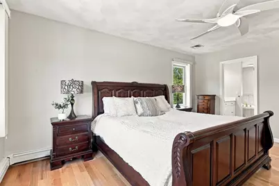 9 Sullivan Cir, Stoneham, MA 02180 - Photo 20