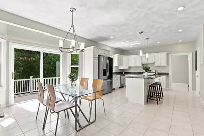 9 Sullivan Cir, Stoneham, MA 02180 - Photo 12