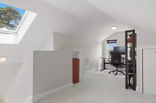 9 Park St, Boston, MA 02122 - Photo 28