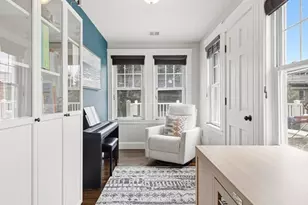9 Park St, Boston, MA 02122 - Photo 12