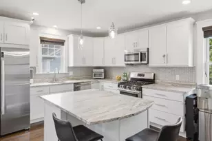 9 Park St, Boston, MA 02122 - Photo 4