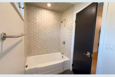 289 Walnut St #1, Stoughton, MA 02072 - Photo 14