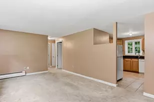 131 Goulding St, Holliston, MA 01746 - Photo 12