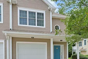 631 East St, Mansfield, MA 02048 - Photo 1