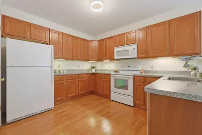 631 East St #J204, Mansfield, MA 02048 - Photo 6