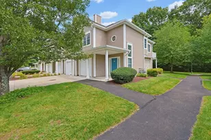 631 East St, Mansfield, MA 02048 - Photo 2