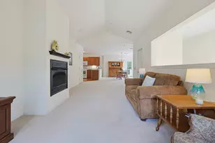 631 East St, Mansfield, MA 02048 - Photo 8