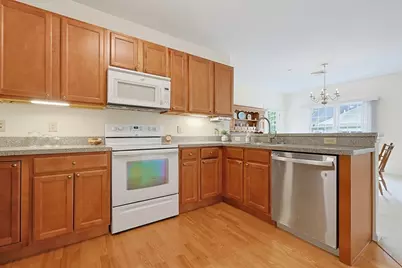 631 East St #J204, Mansfield, MA 02048 - Photo 12