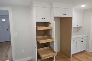 355 South St, Reading, MA 01867 - Photo 6