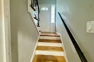 25 Westmoor Rd, Boston, MA 02132 - Photo 18