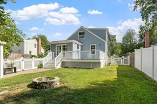 11 Magnolia St, Framingham, MA 01701 - Photo 2