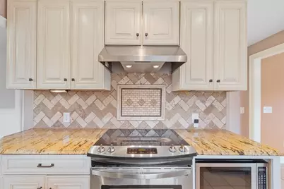 11 Magnolia St, Framingham, MA 01701 - Photo 12