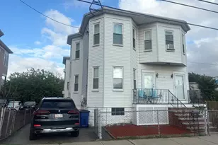 151 School, Revere, MA 02151 - Photo 2