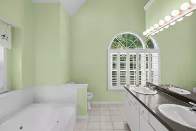 42 Mattapan St, Falmouth, MA 02536 - Photo 22
