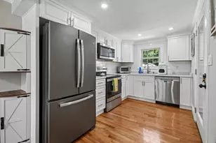 55 Vernon St, Bridgewater, MA 02324 - Photo 4